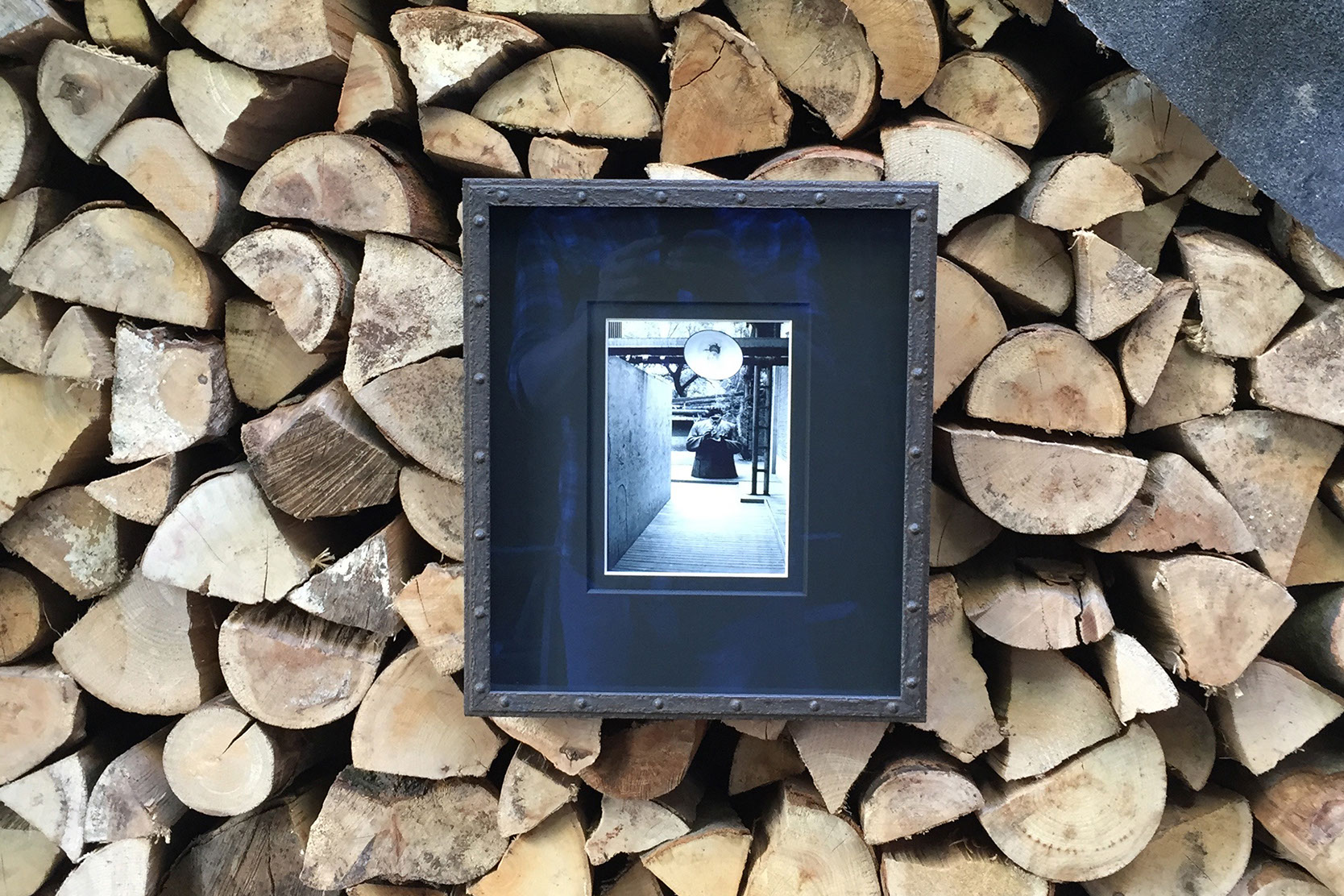 Bilderrahmen, Bilderrahmungen, Bildereinrahmungen, Rahmungen, Objektrahmungen, Modellrahmen, konservatorische Rahmungen, Passepartout, Zuschnitt